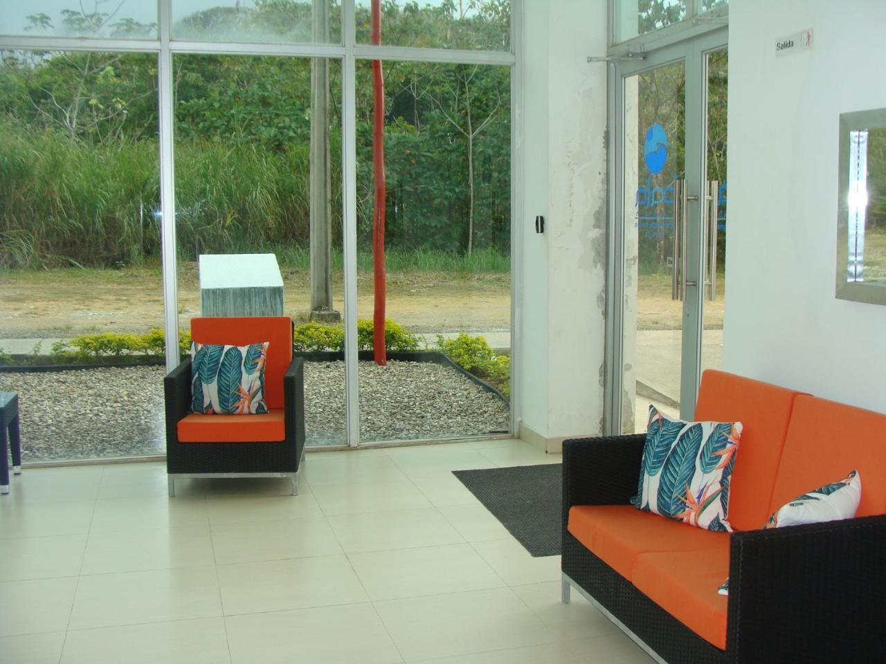 Apartamento En Balabeach Maria Chiquita In Front Of The Beach 2Hab Colon Exterior photo