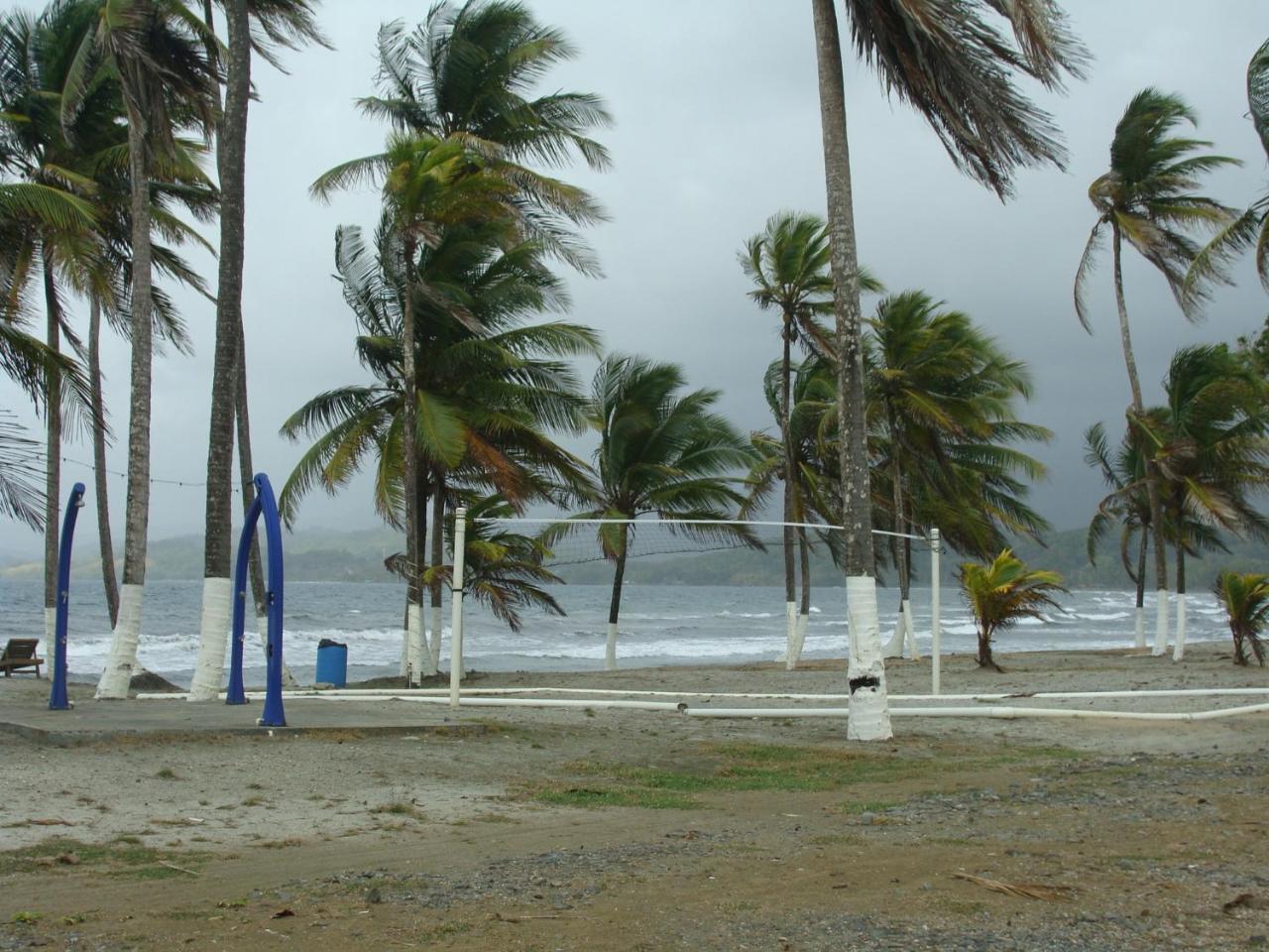 Apartamento En Balabeach Maria Chiquita In Front Of The Beach 2Hab Colon Exterior photo