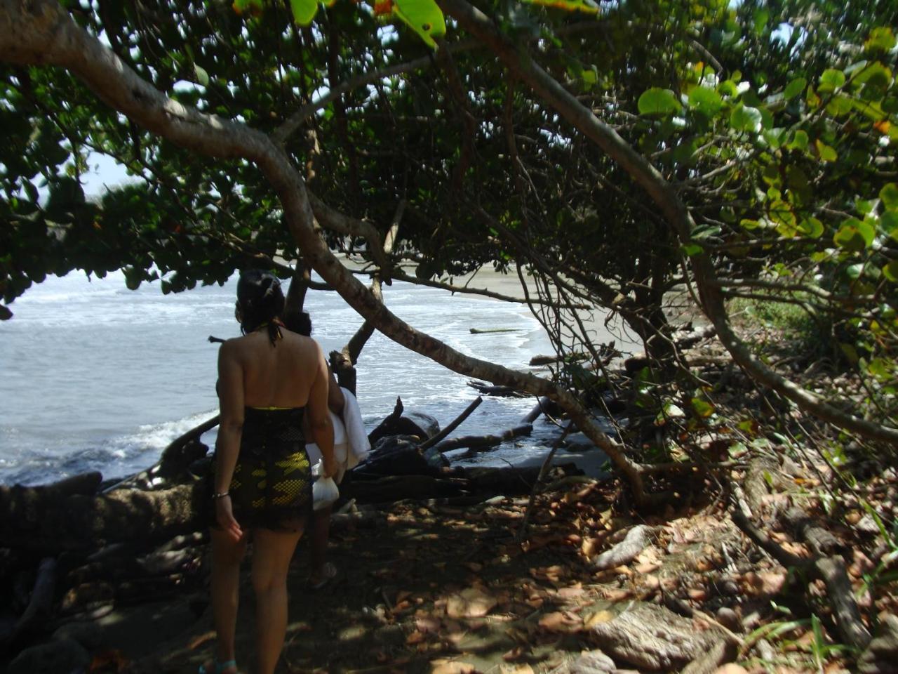 Apartamento En Balabeach Maria Chiquita In Front Of The Beach 2Hab Colon Exterior photo
