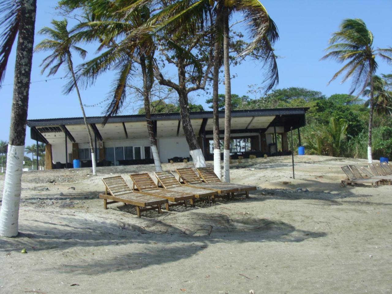 Apartamento En Balabeach Maria Chiquita In Front Of The Beach 2Hab Colon Exterior photo