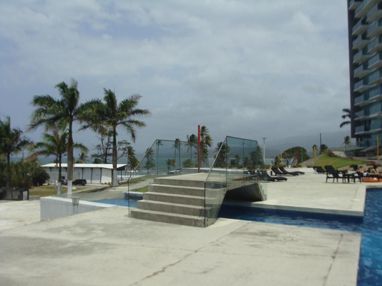 Apartamento En Balabeach Maria Chiquita In Front Of The Beach 2Hab Colon Exterior photo